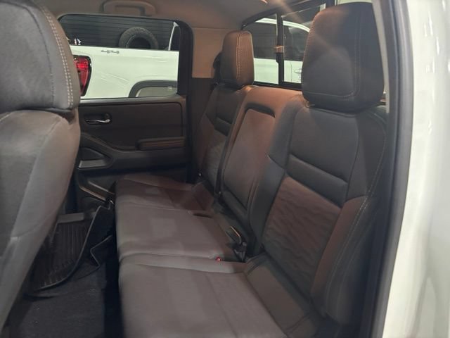 Used 2024 Nissan Frontier SV w/ Technology Package AWD/4WD image 28