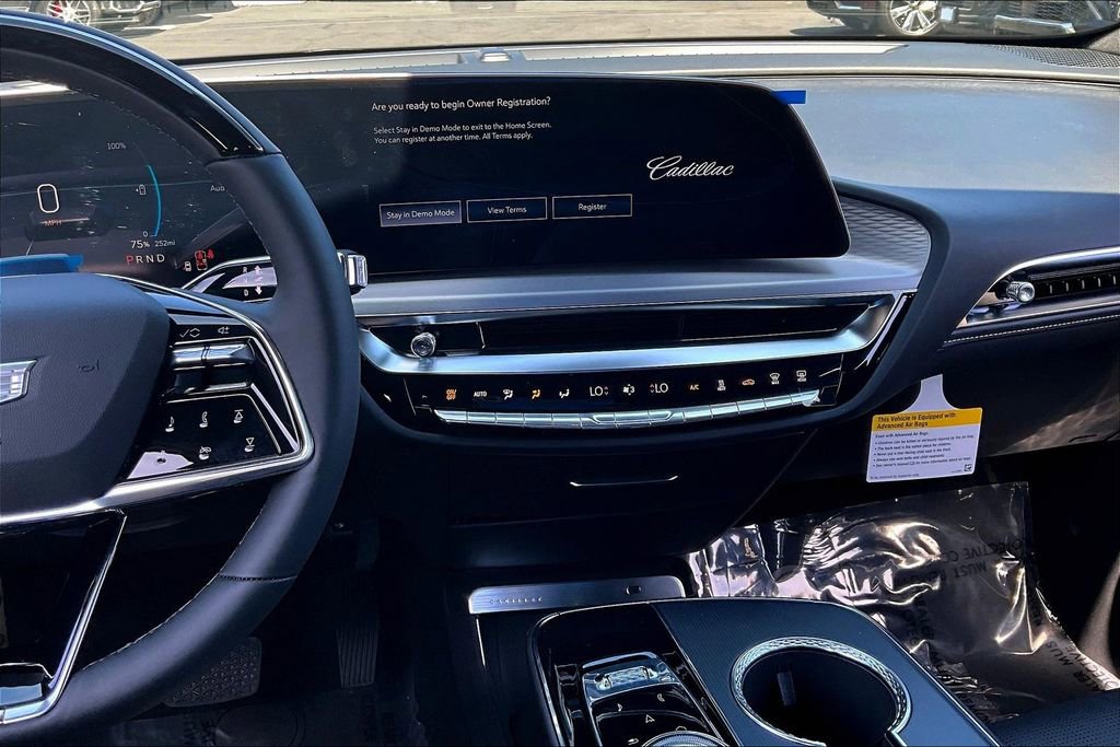 New 2026 Cadillac Lyriq Sport image 8