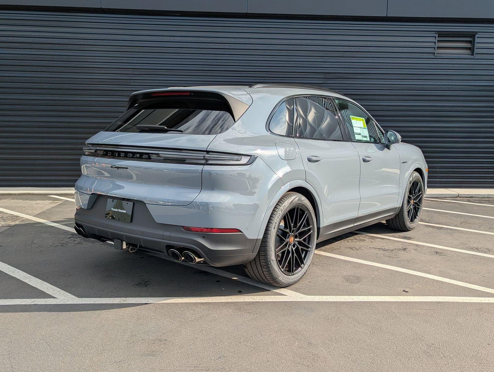 New 2026 Porsche Cayenne E-Hybrid image 9