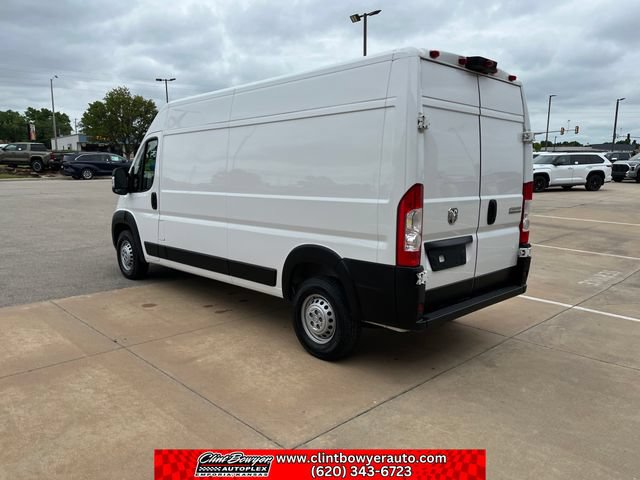 Used 2025 RAM ProMaster 2500 w/ Convenience Group FWD image 3