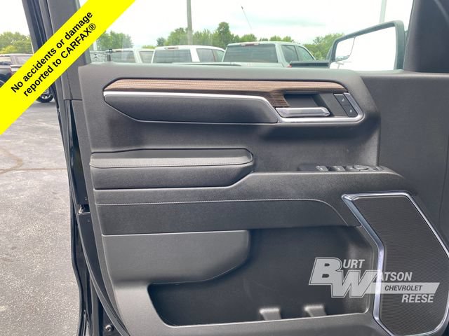 Used 2023 Chevrolet Silverado 1500 LT AWD/4WD image 14
