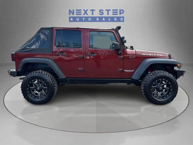 Used 2008 Jeep Wrangler Unlimited Rubicon w/ Dual Top Group AWD/4WD image 9