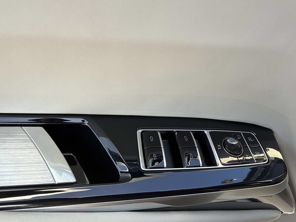 Certified 2026 Cadillac Escalade Platinum Luxury AWD/4WD image 20