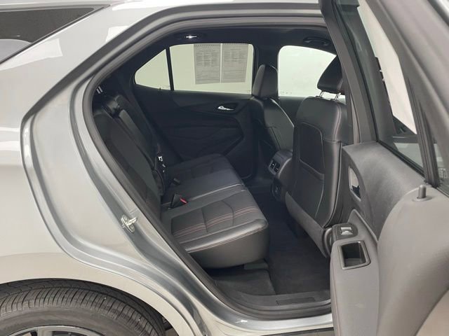 Used 2023 Chevrolet Equinox RS image 13