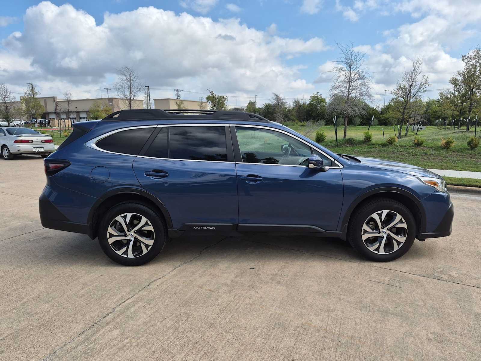 Used 2021 Subaru Outback Limited w/ Popular Package #2 AWD/4WD image 15