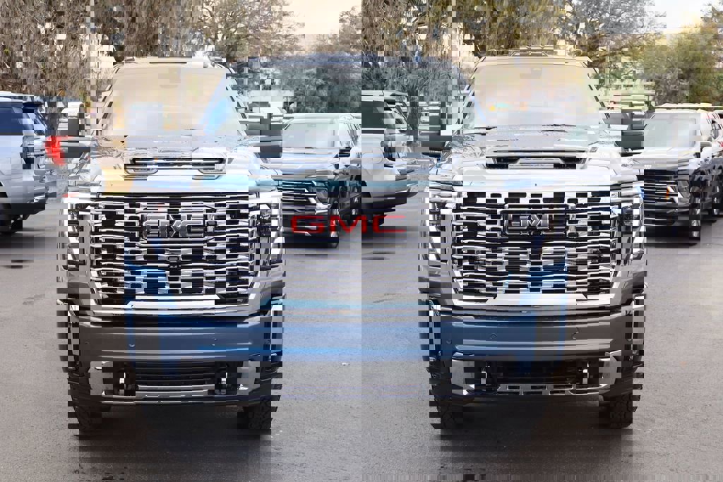 New 2026 GMC Sierra 2500 Denali w/ Denali Reserve Package video 2