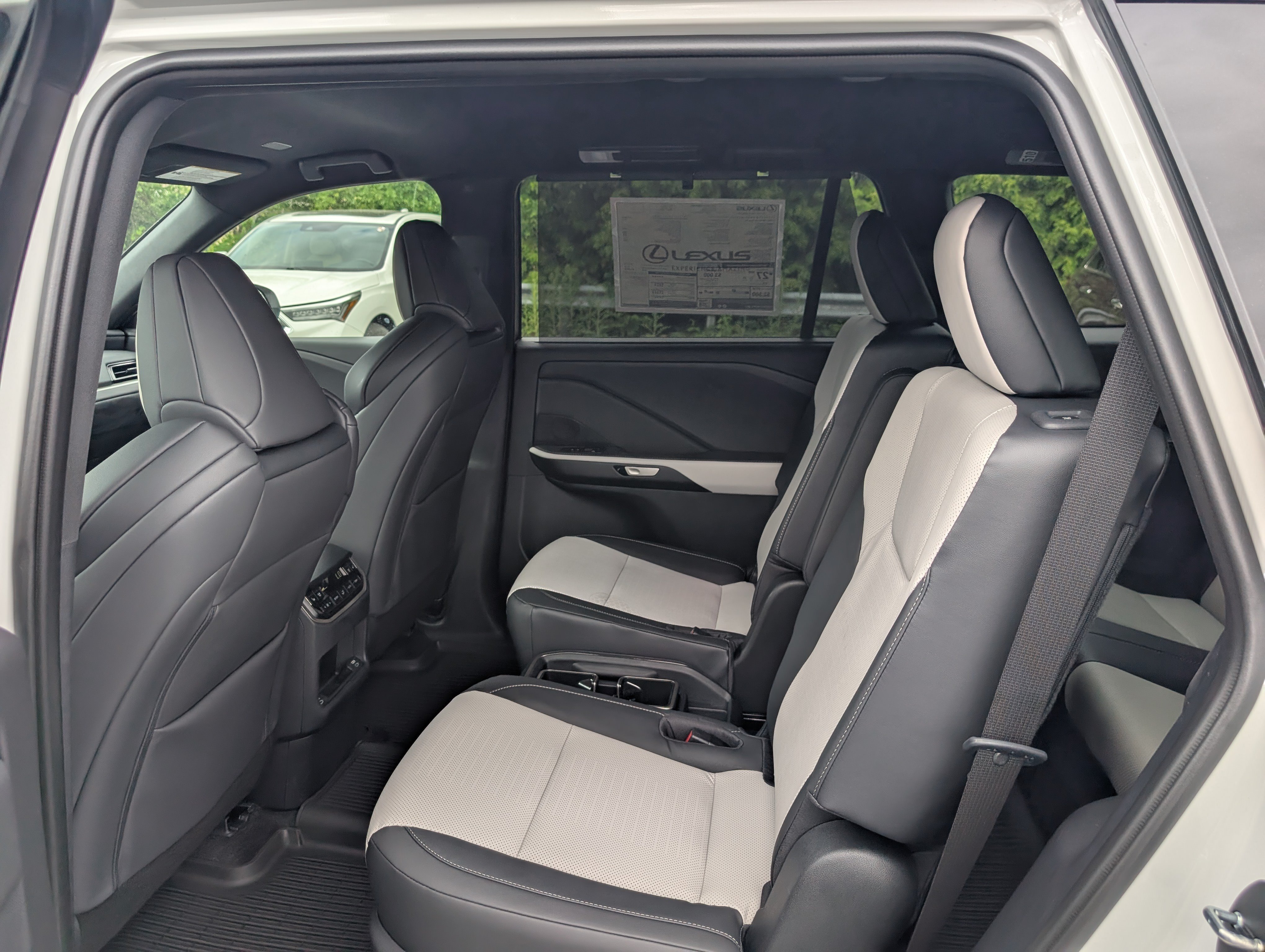 New 2026 Lexus TX 500h AWD w/ Technology Package image 13