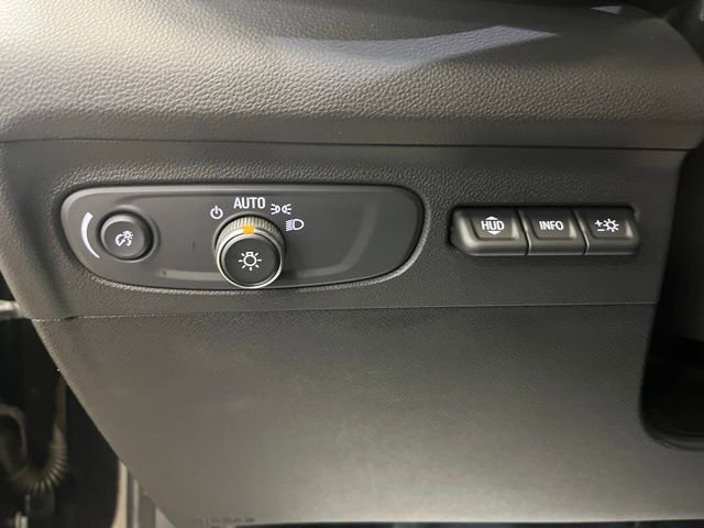 Used 2022 Buick Envision Essence w/ Technology Package I image 15