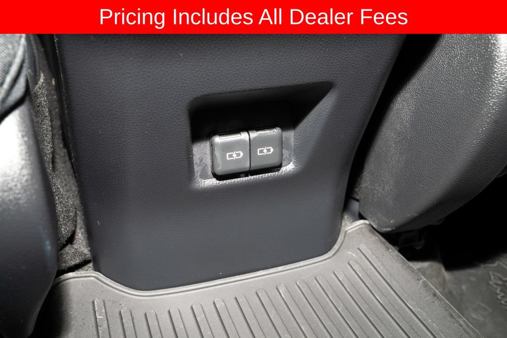 Used 2024 Toyota RAV4 AWD Hybrid image 7