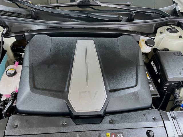 Certified 2022 Kia EV6 Wind image 31