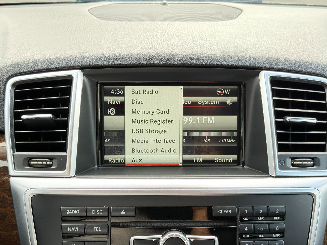 Used 2015 Mercedes-Benz ML 350 4MATIC w/ Premium 1 Package image 55