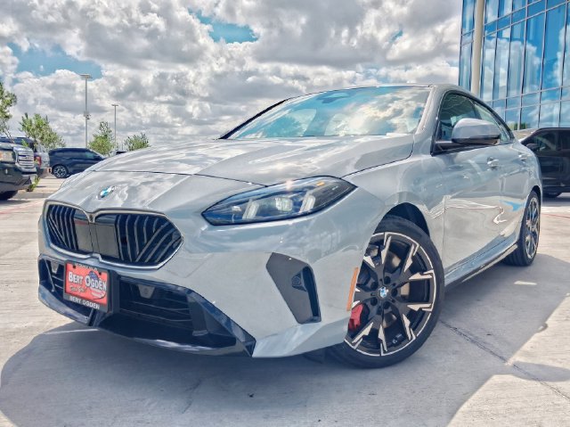 New 2026 BMW 228i w/ Technology Package FWD image 2