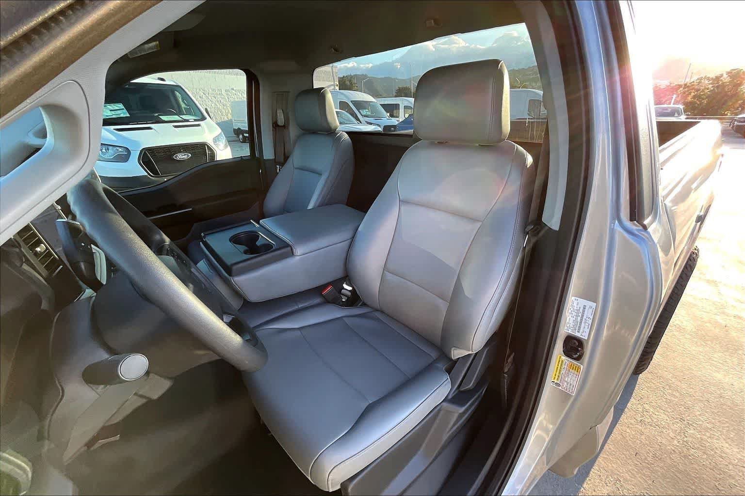 Used 2025 Ford F150 XL AWD/4WD image 29