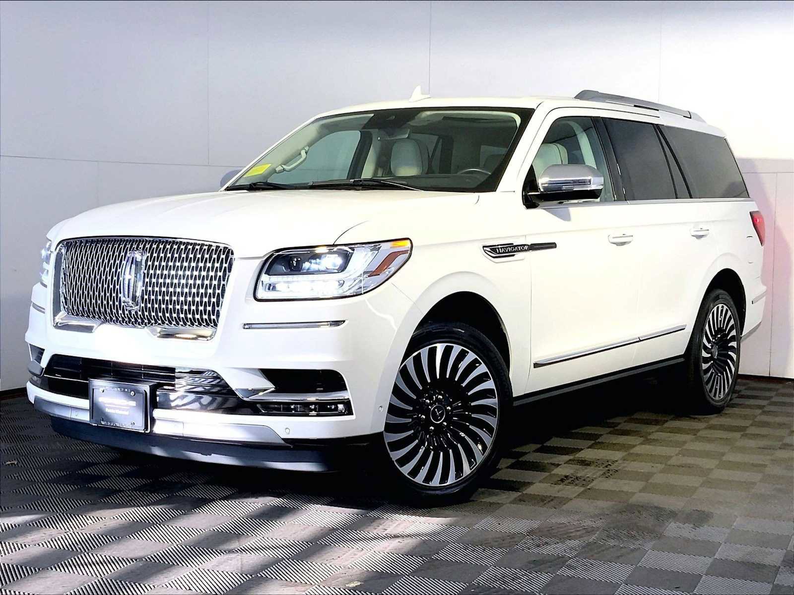 Used 2021 Lincoln Navigator Black Label AWD/4WD video 1