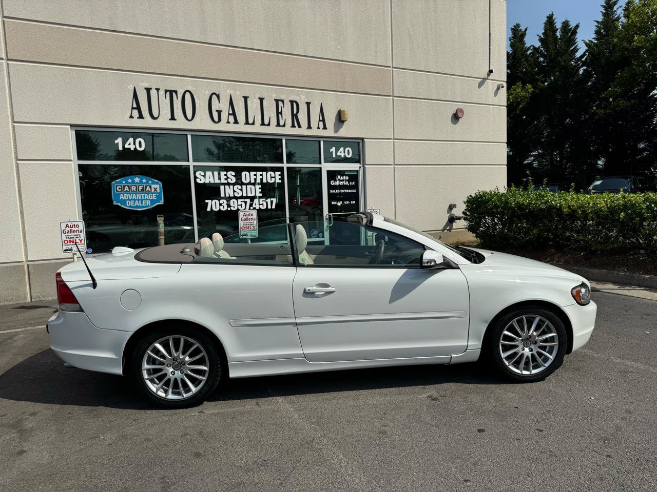 Used 2009 Volvo C70 T5 FWD image 36