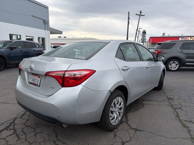 Used 2017 Toyota Corolla LE image 3