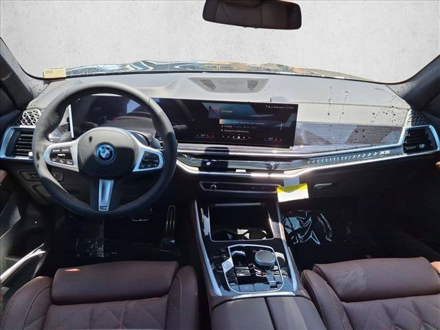 New 2026 BMW X5 xDrive50e w/ M Sport Package AWD/4WD image 14
