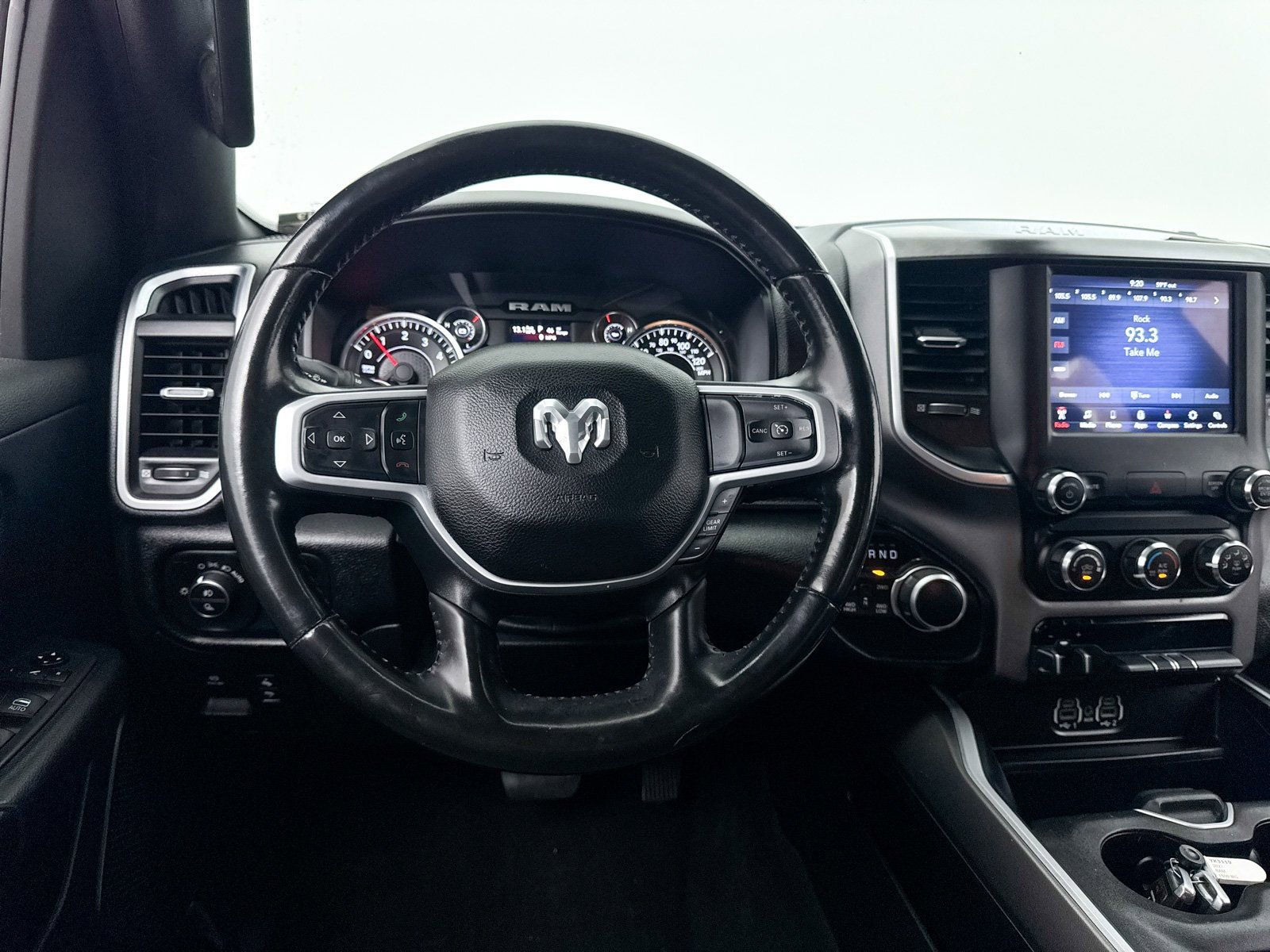 Used 2021 RAM 1500 Big Horn image 3