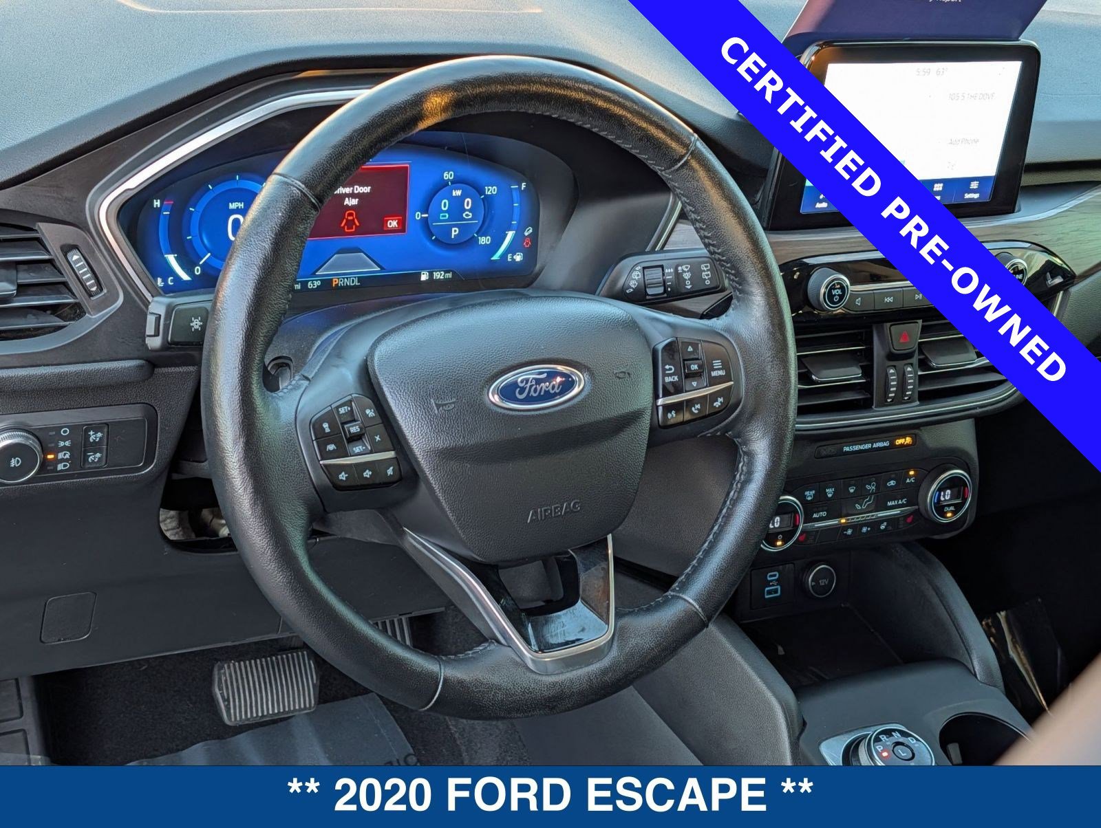 Used 2020 Ford Escape Titanium image 21