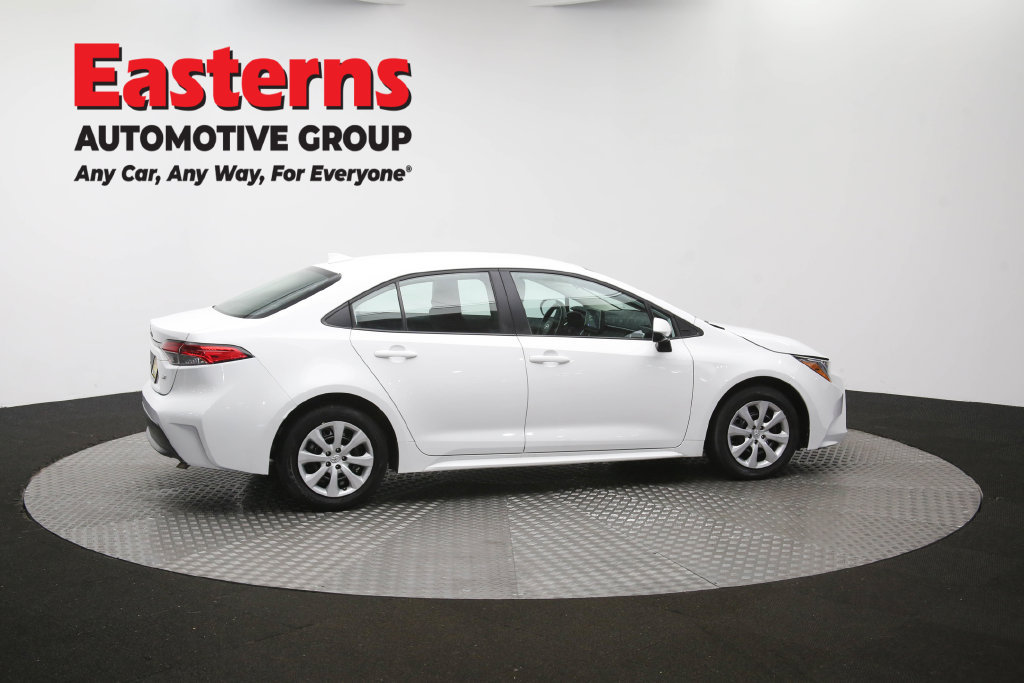 Used 2025 Toyota Corolla LE FWD image 41