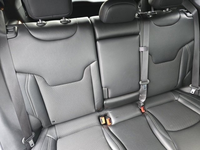 Used 2024 Jeep Compass Latitude w/ Convenience Group image 31