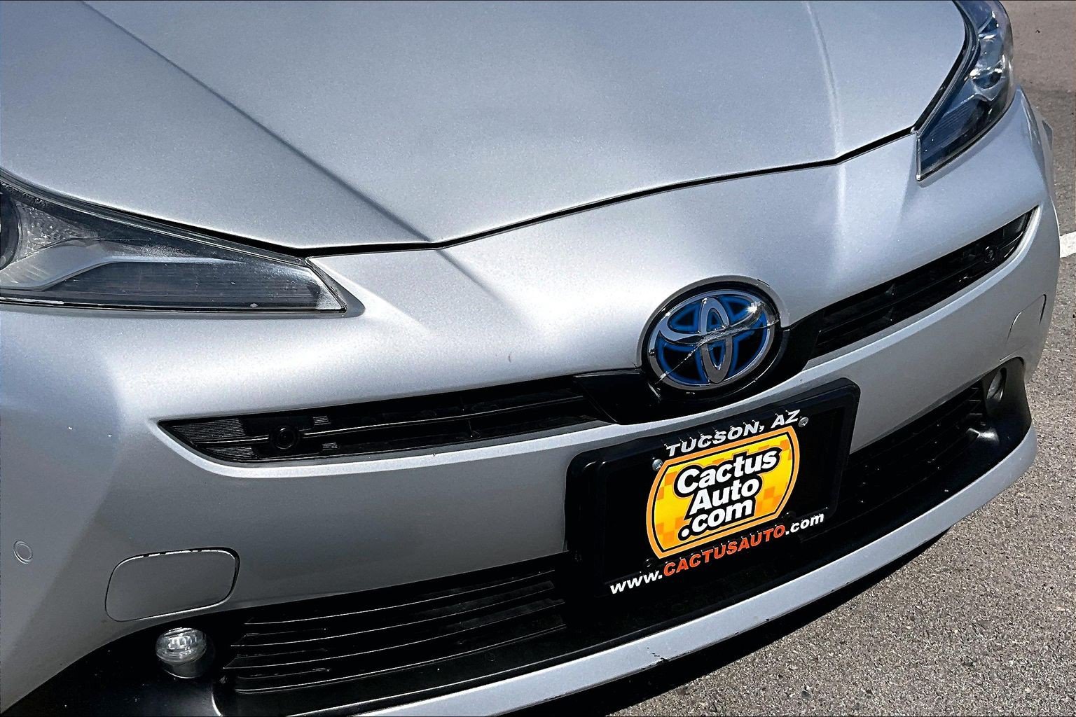 Used 2022 Toyota Prius XLE FWD image 28