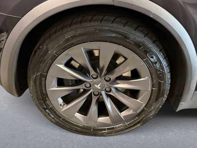 Used 2018 Tesla Model X 75D AWD/4WD image 7