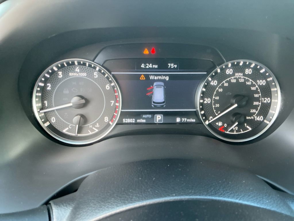 Used 2024 Nissan Armada SL w/ Captain's Chairs Package image 20