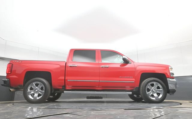 Used 2018 Chevrolet Silverado 1500 LTZ w/ Sport Package AWD/4WD image 47