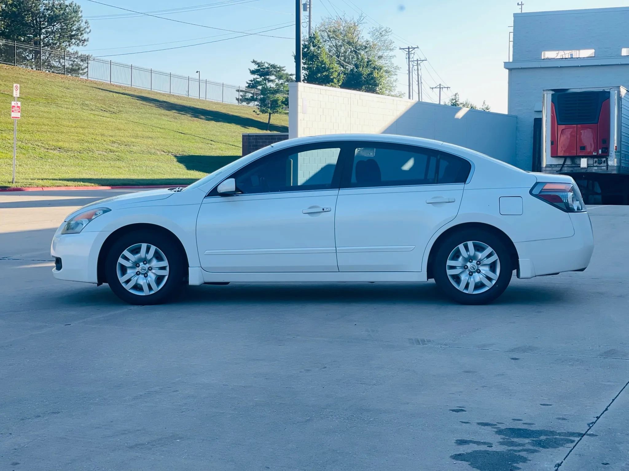 Used 2009 Nissan Altima 2.5 S image 4