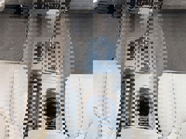 Used 2014 Nissan Frontier SL w/ SL Moonroof Package image 22