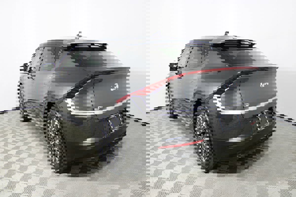 Used 2024 Kia EV6 Light RWD image 27