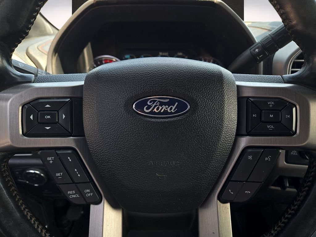 Used 2019 Ford F250 Platinum w/ Platinum Ultimate Package AWD/4WD image 19
