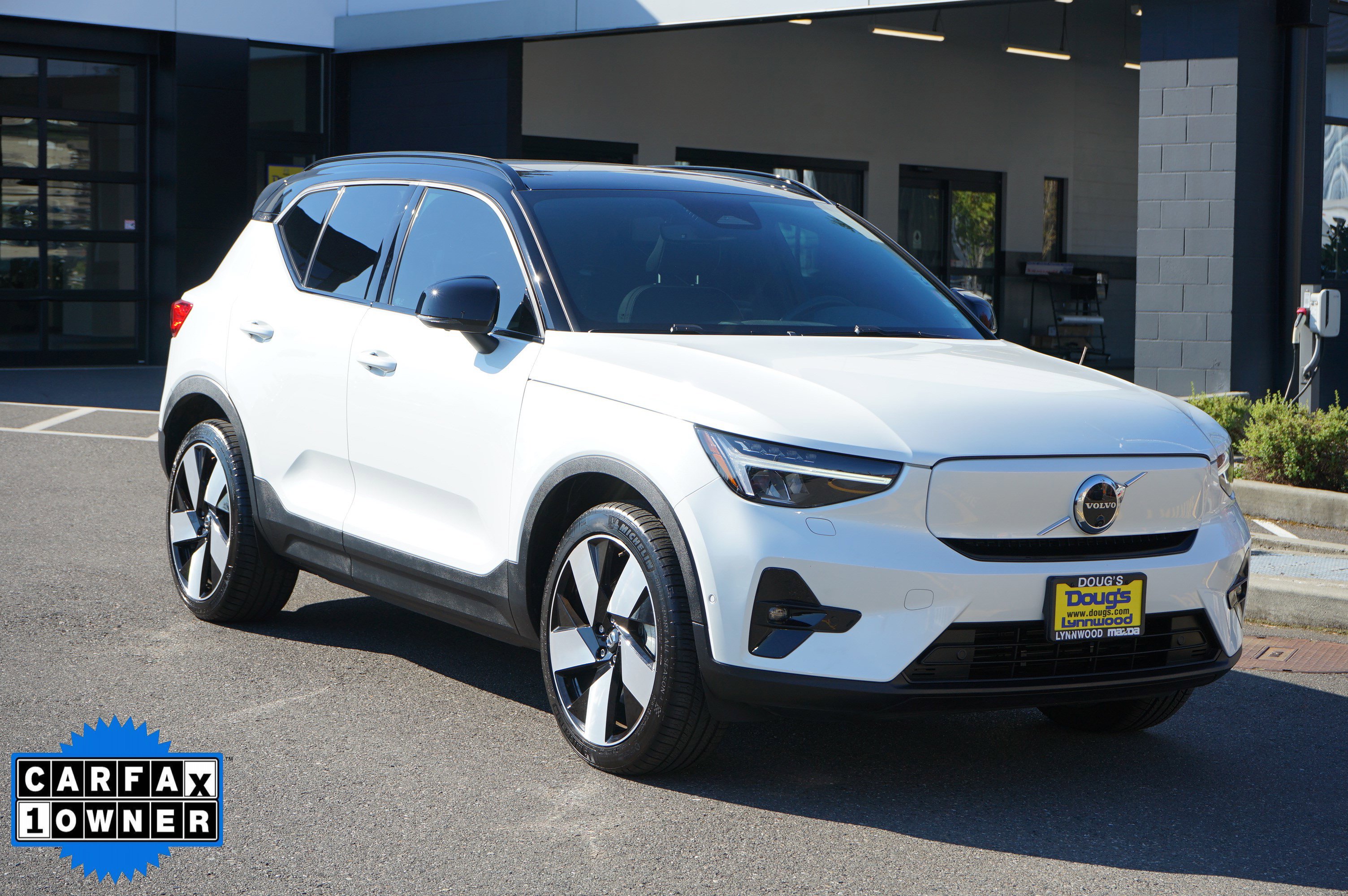 Used 2023 Volvo XC40 Recharge Ultimate