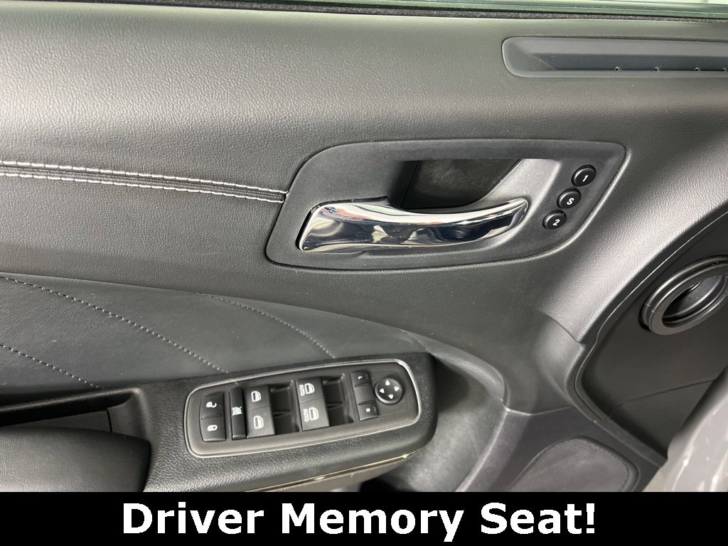 Used 2023 Dodge Charger SRT Hellcat w/ Harman/Kardon Audio Group image 5