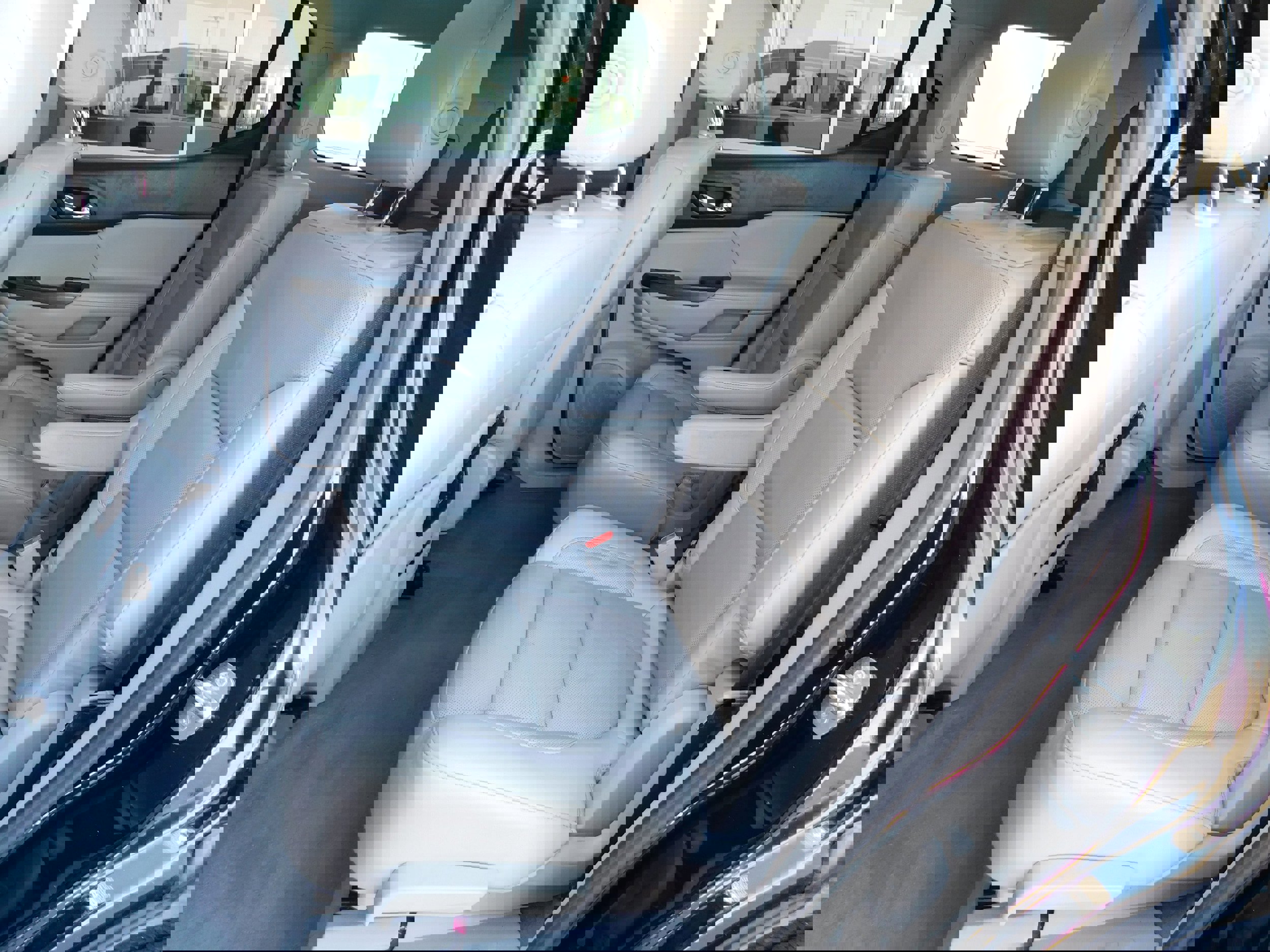 Used 2018 GMC Acadia SLT image 11