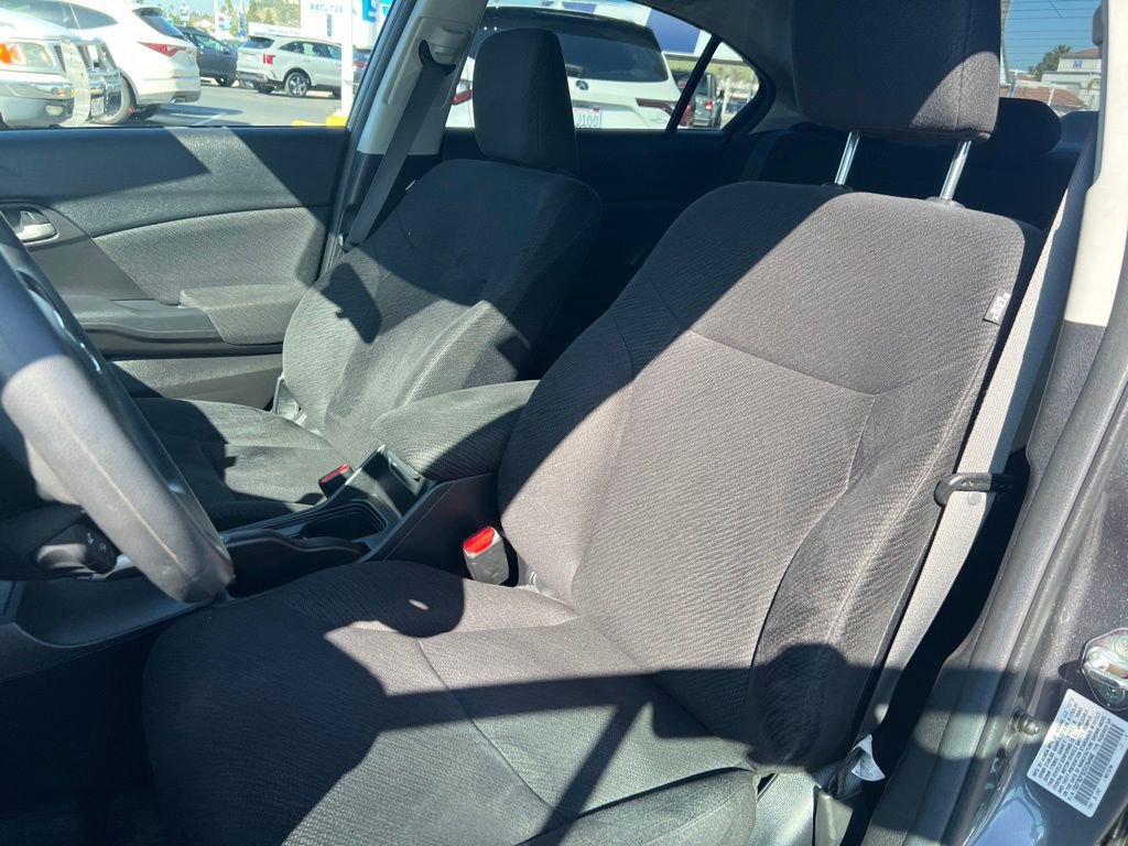 Used 2013 Honda Civic LX image 16