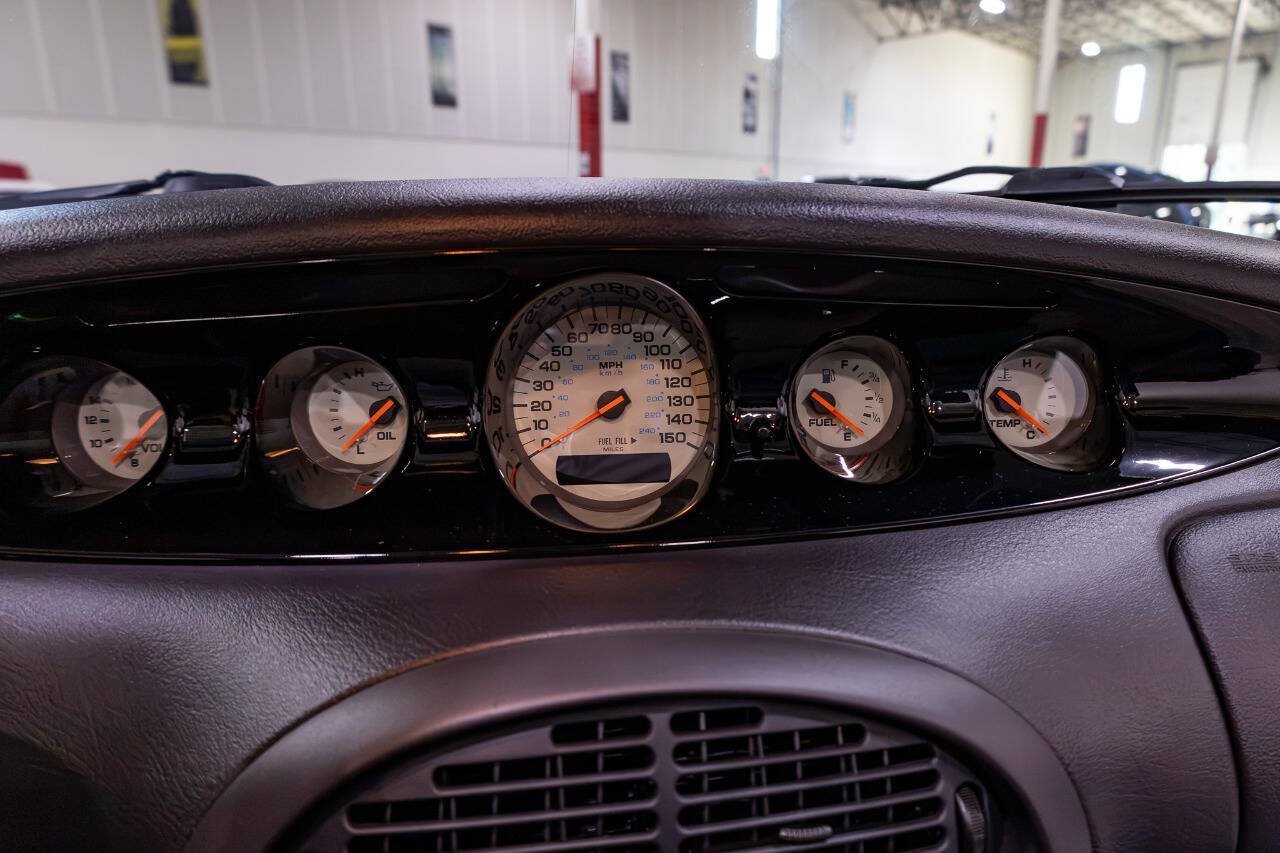 Used 1999 Plymouth Prowler RWD image 11