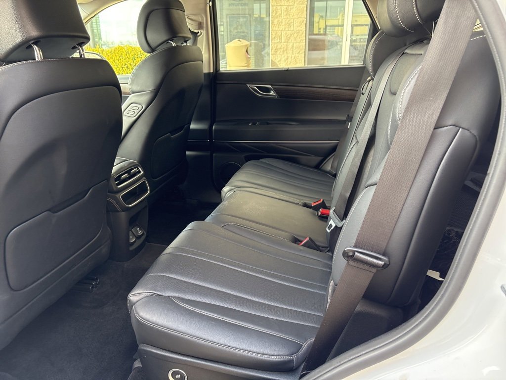 Used 2024 Genesis GV80 2.5T image 11