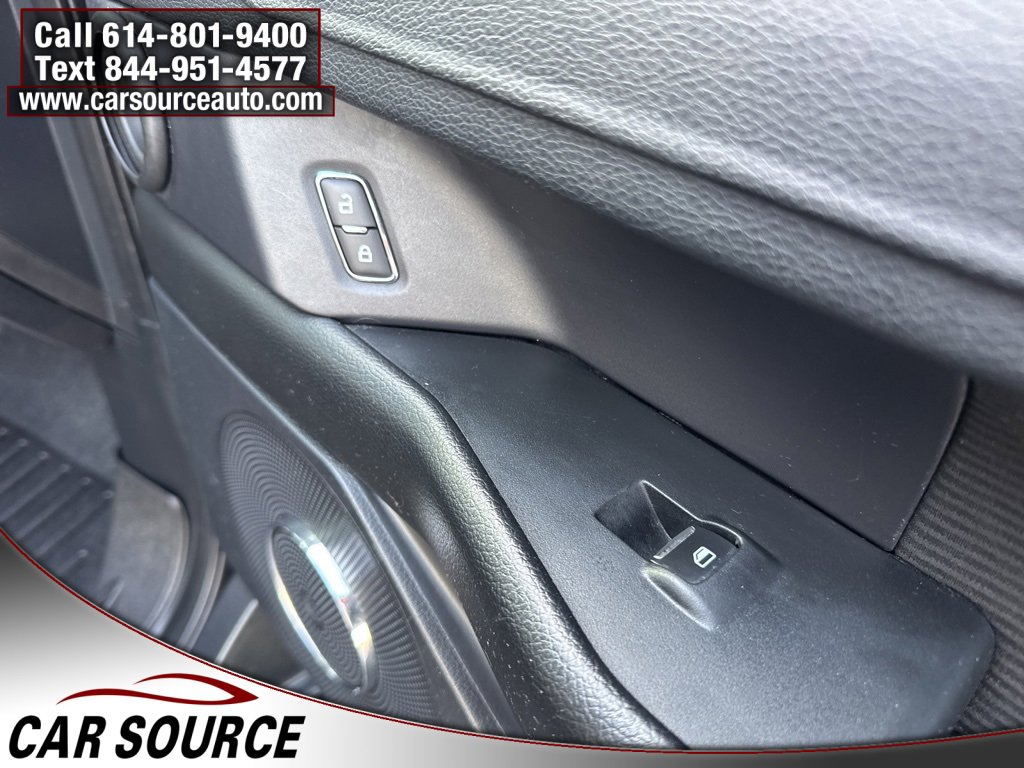 Used 2019 Ford Expedition Max XLT image 39