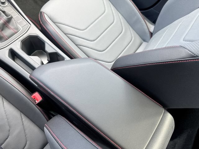 New 2026 Volkswagen Jetta GLI Autobahn FWD image 23
