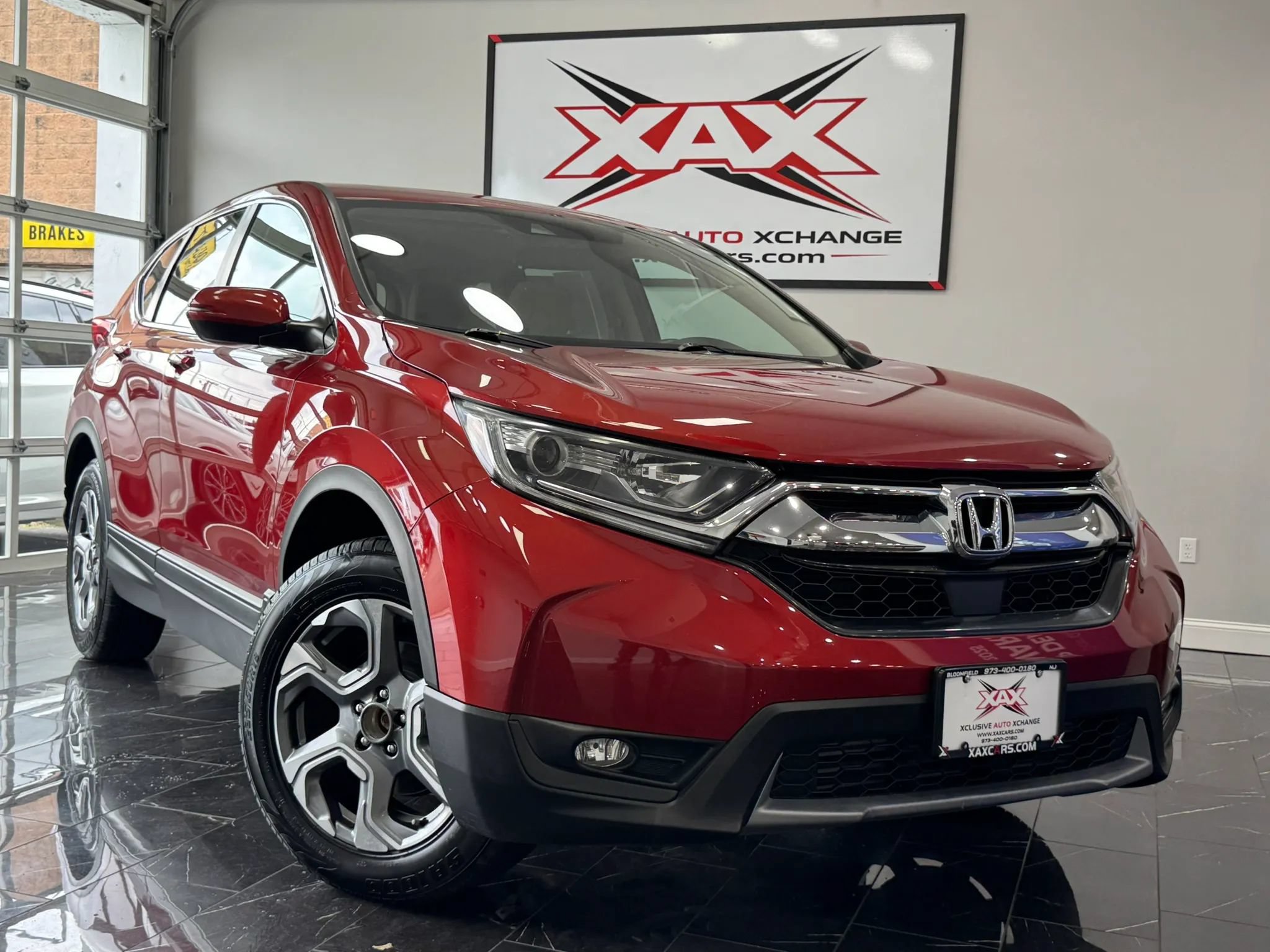 Used 2019 Honda CR-V EX image 1