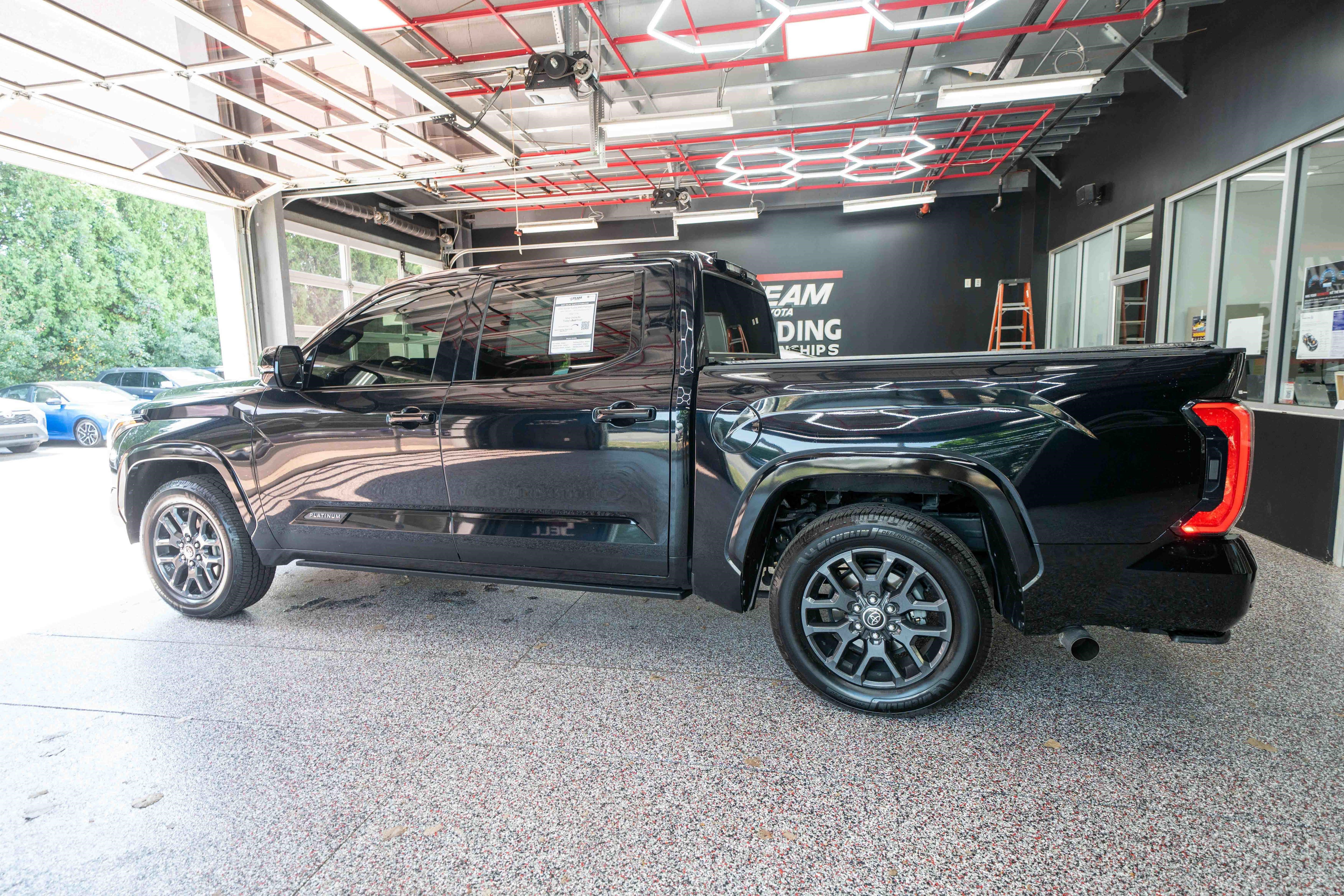 Used 2022 Toyota Tundra Platinum w/ Advanced Package AWD/4WD image 2