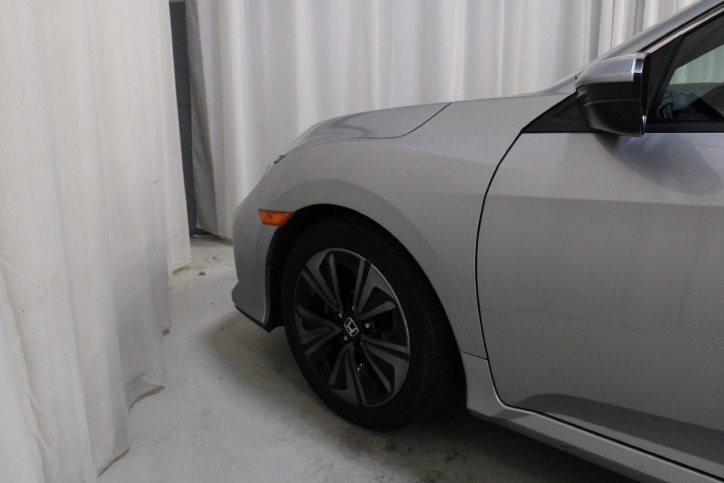 Used 2018 Honda Civic EX image 30