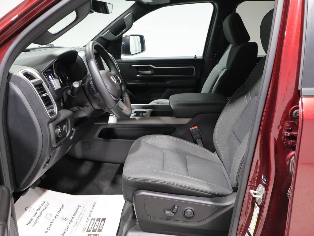 Used 2023 RAM 1500 Big Horn AWD/4WD image 10
