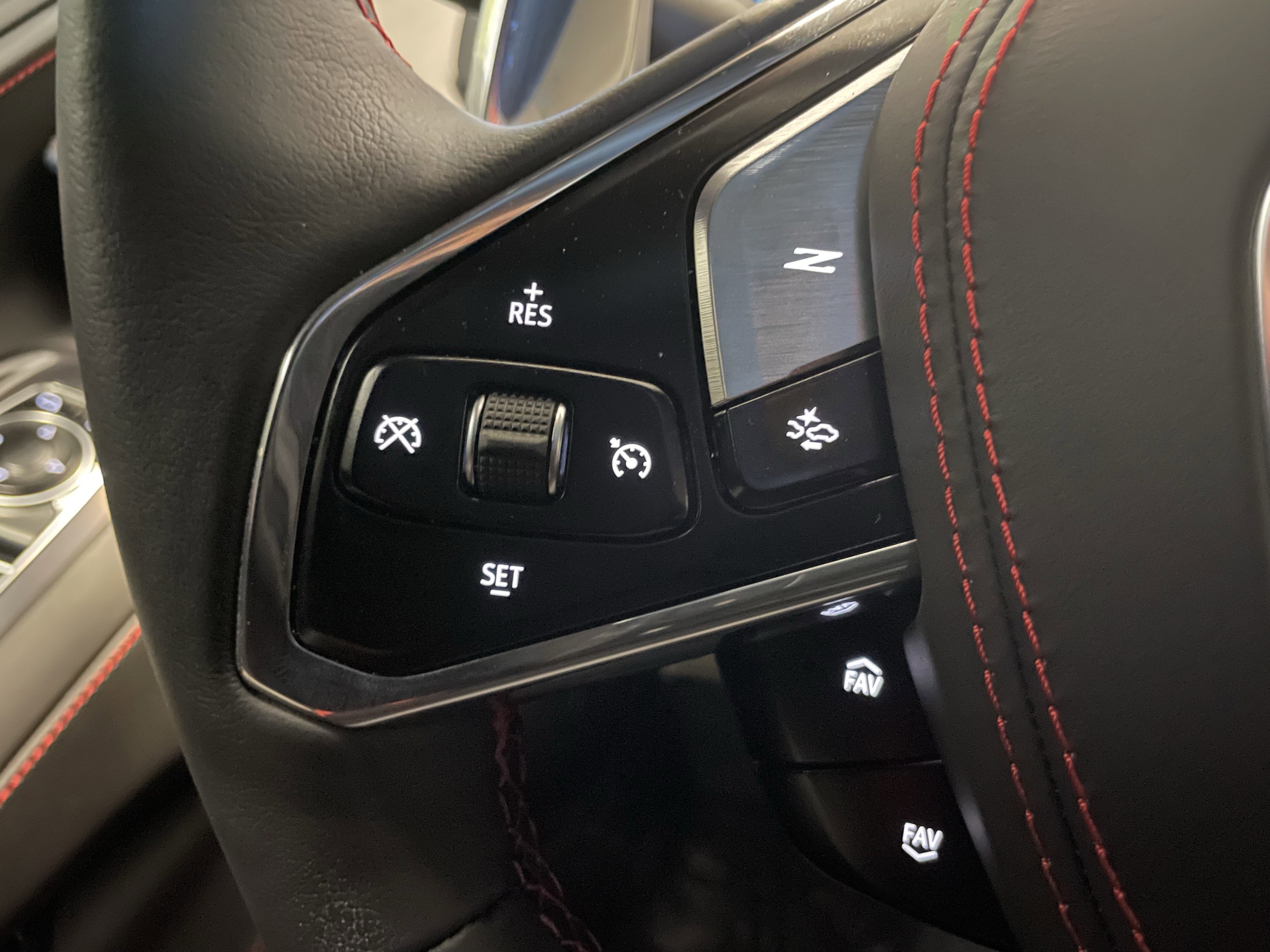 Used 2024 Chevrolet Corvette Stingray Premium Conv w/ Stealth Interior Trim Package image 22