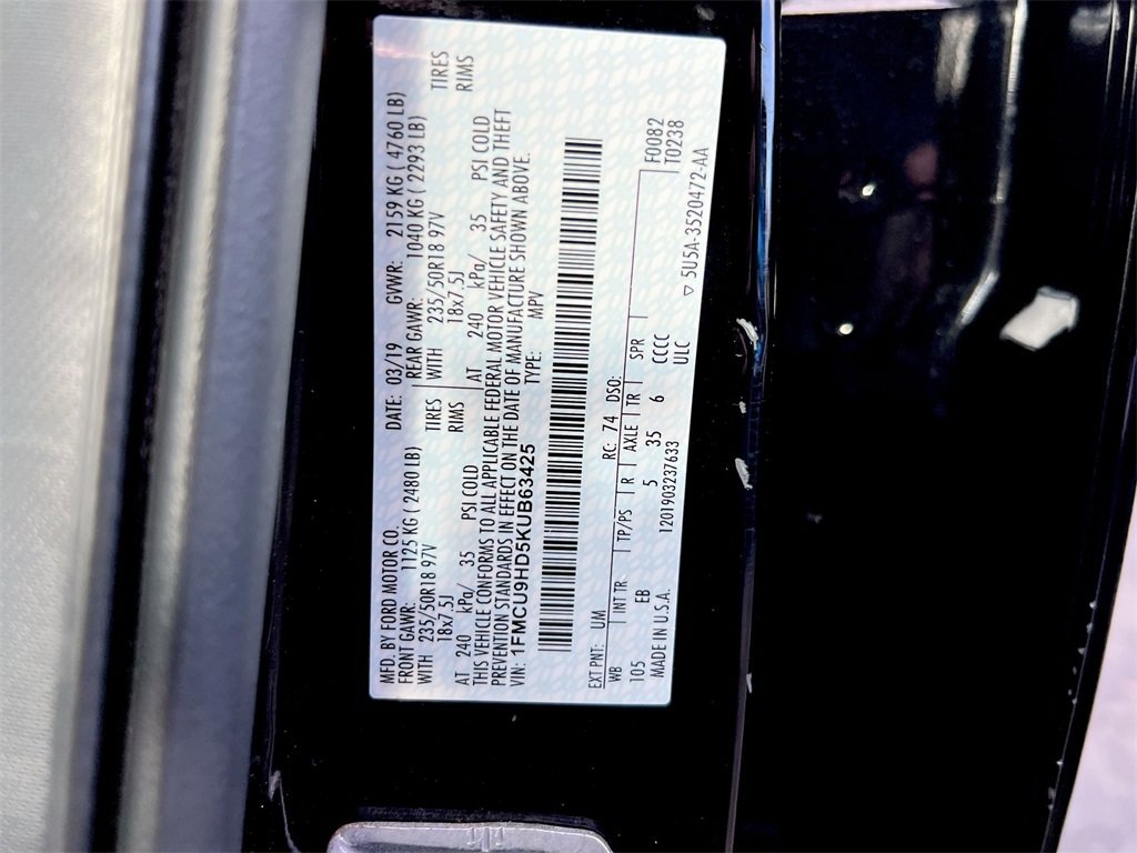 Used 2019 Ford Escape SEL image 28