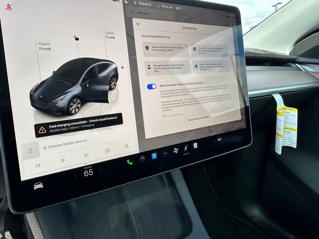 Used 2024 Tesla Model Y 2WD image 21