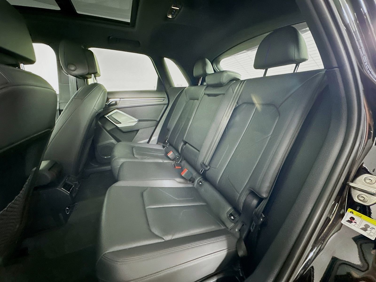 Used 2020 Audi Q3 2.0T Premium w/ Convenience Package image 25