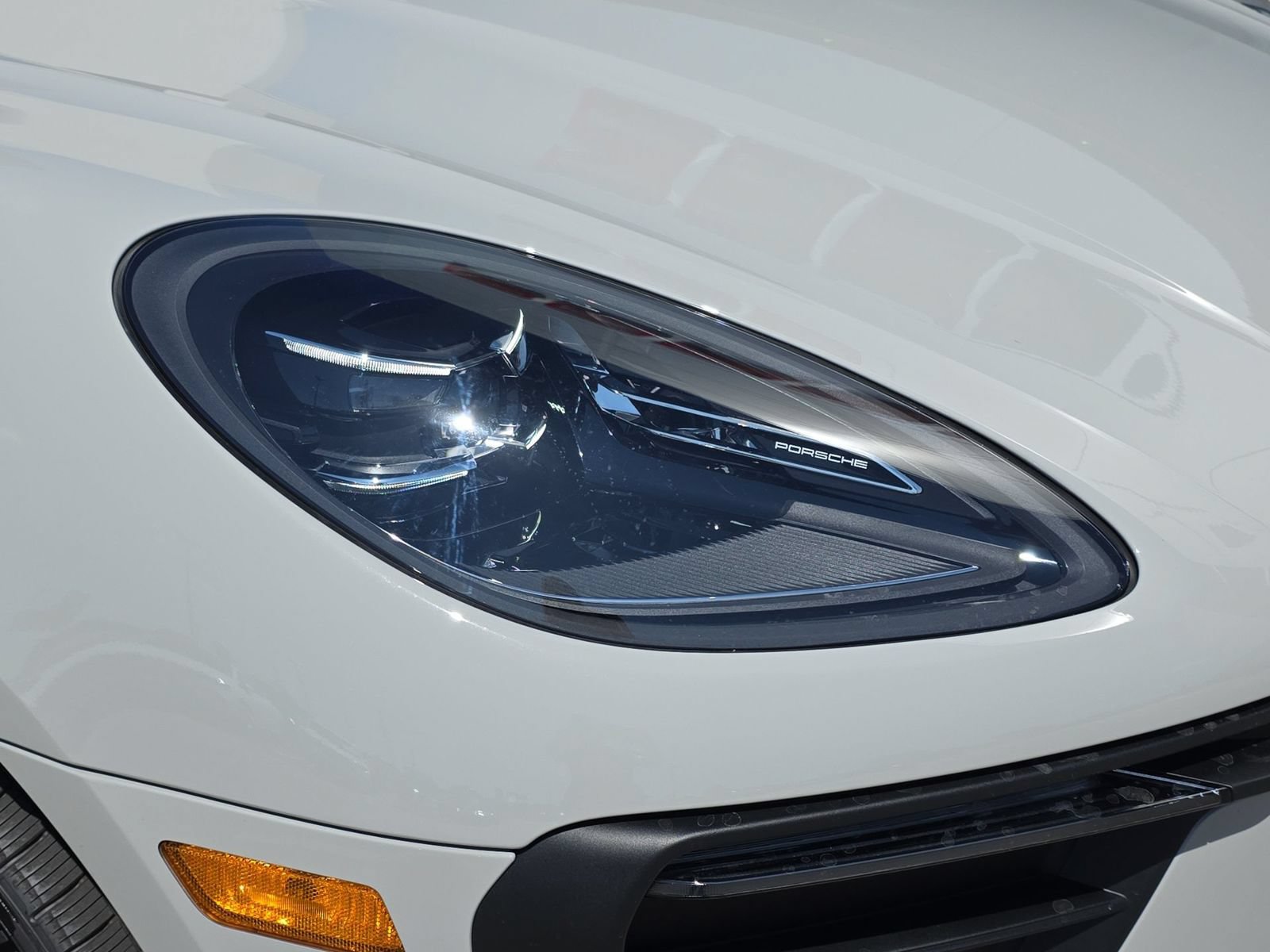 New 2026 Porsche Macan AWD/4WD image 12
